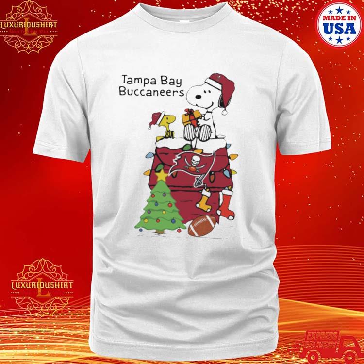 Tampa Bay Buccaneers Snoopy Christmas Shirt