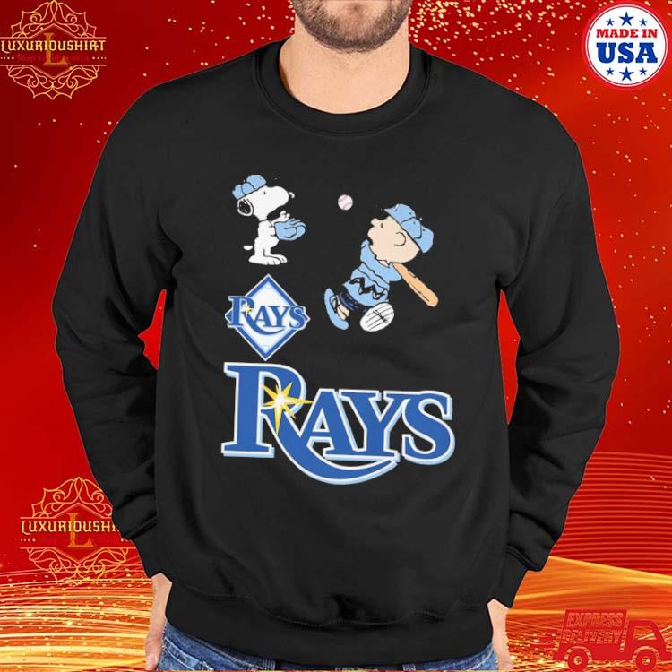 Peanuts Charlie Brown And Snoopy Playing Baseball Tampa Bay Rays T-Shirt -  Fashions Fade, Style Is Eternal