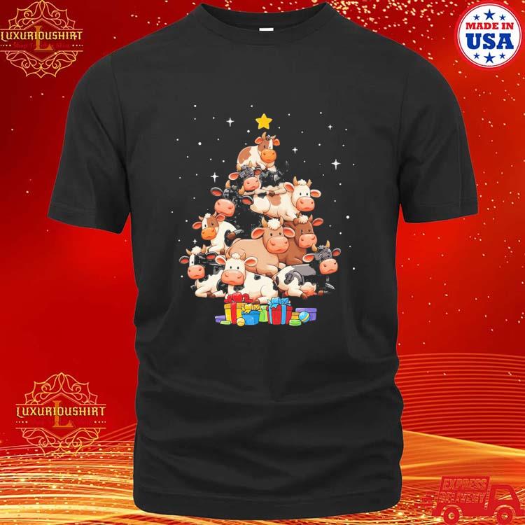 Official Cute Cow Christmas Pine Tree With Snow And Gift Merry Christmas T-shirt